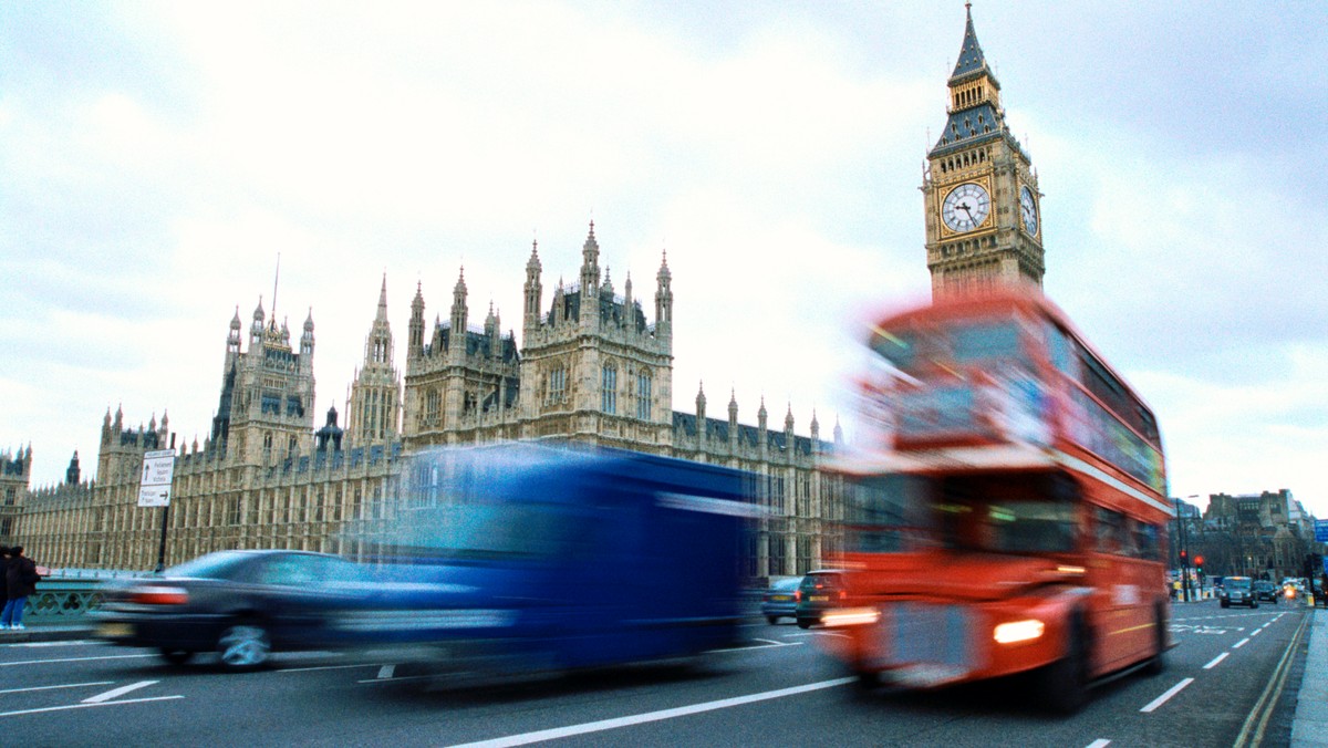 Sieć londyńskich autobusów nocnych ma zostać rozszerzona wraz z pojawieniem się całodobowego metra - informuje "Evening Standard".