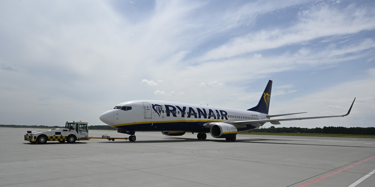 Jest odpowiedź na planowane odwołanie części lotów! Ryanair skarży polski rząd w Komisji Europejskiej.