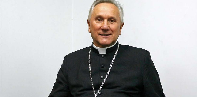 Arcybiskup Ozorowski: Ten cud odmieni nasze dusze