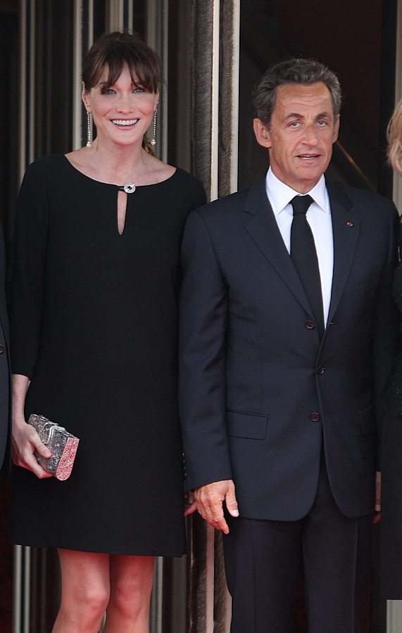 Carla Bruni i Nicolas Sarkozy obchodzą piątą rocznicę ślubu (fot. Agencja BE&amp;W)