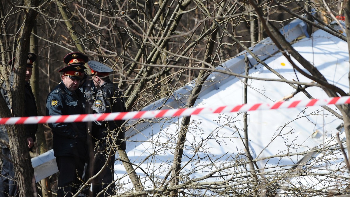 Opinie sądowo-medyczne 34 ofiar katastrofy smoleńskiej, w tym akta sekcji zwłok i nośnik cyfrowy z czarnych skrzynek samolotu Tu-154 M są wśród nowo przesłanych Polsce akt rosyjskiego śledztwa w tej sprawie - poinformowała Naczelna Prokuratura Wojskowa.