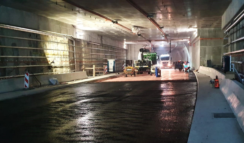 Postęp prac w tunelu pod Świną