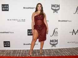 To, co nie zabija, wzmacnia... Ashley Graham wyznała, co przechodziła w branży jako modelka plus size