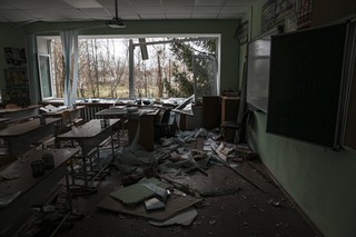 W kolejnym mieście w Ukrainie znaleziono masowy grób z cywilami