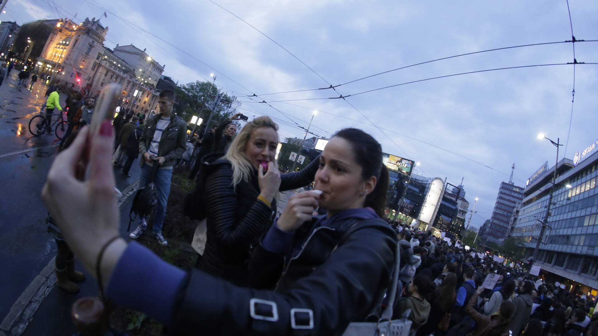 Ništa bez njih: Prave vašar od protesta