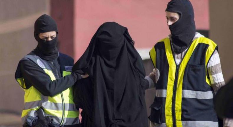 Spanish police arrest 2 Moroccans accused of funding Islamic State