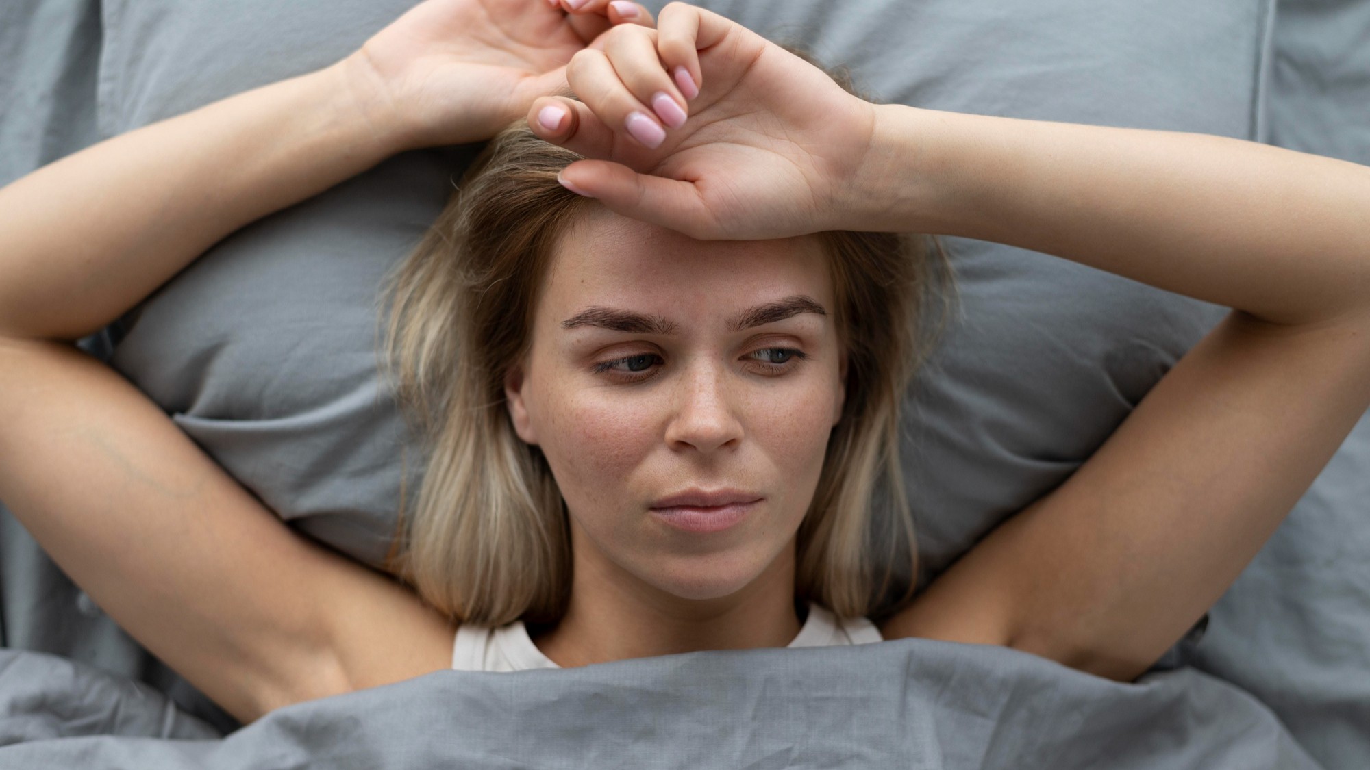 Ak vás pondelky psychicky ničia, nie ste sami. Odborníci hovoria, že za tým môže byť viac, než len nevyspatosť.