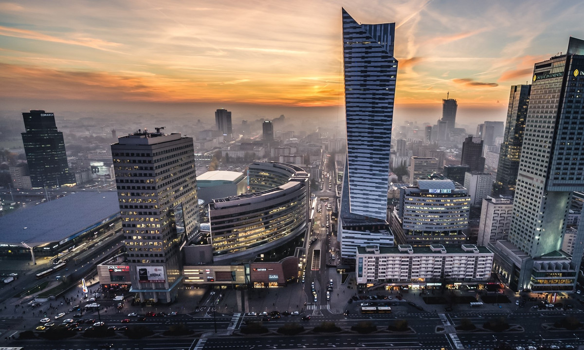 Wynajem mieszkania w Warszawie. Jak uniknąć pułapek na rynku najmu