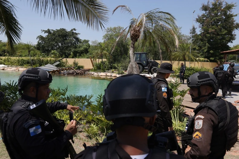 Policijska operacija u Riu de Žaneiru 11. marta