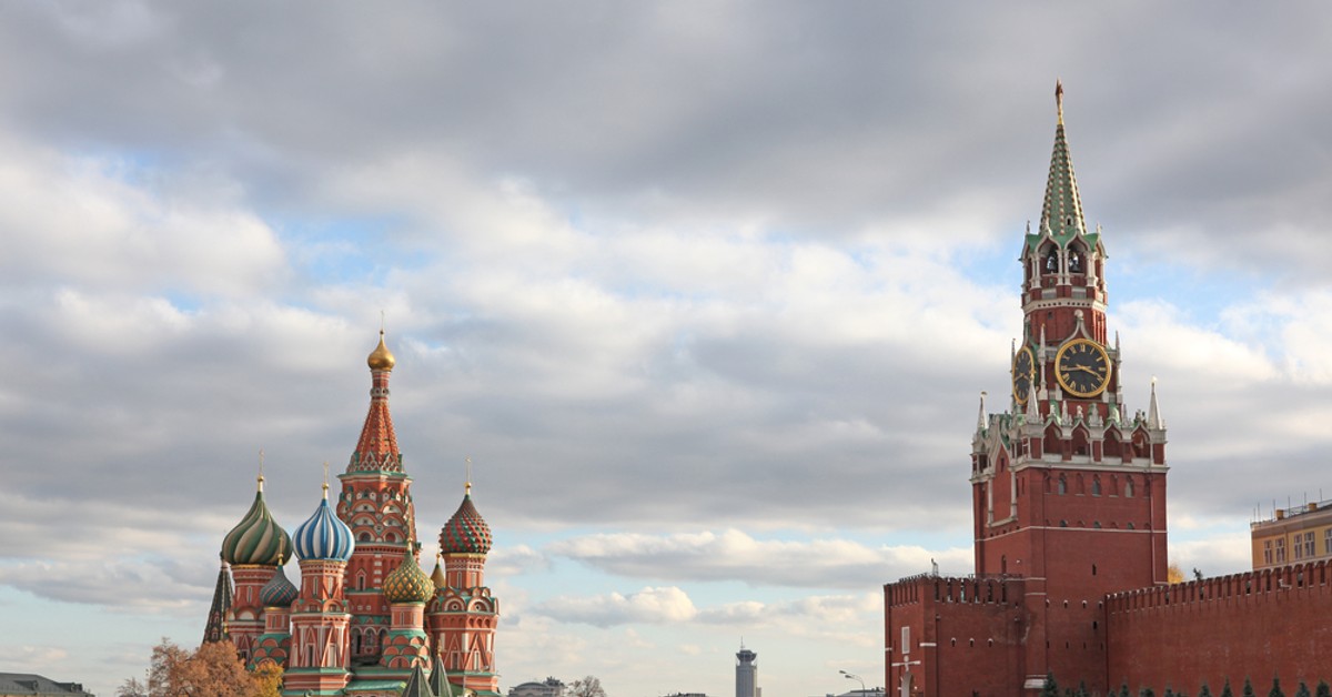 Красная площадь 90