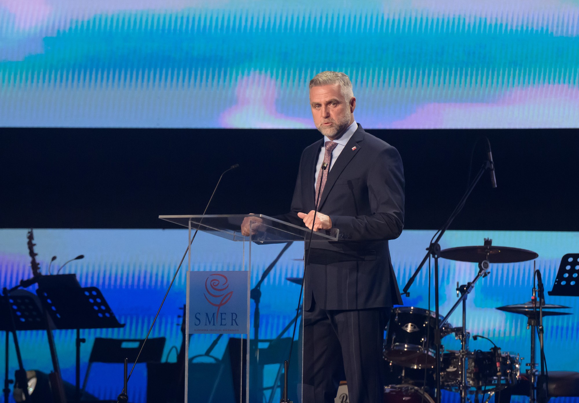 Podpredseda Národnej rady (NR) SR Tibor Gašpar (SMER-SD) počas príhovoru na podujatí s nosnou témou Rešpekt k inému názoru.