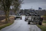 Patrol wojskowy na szwedzkiej wyspie Gotland, 16 stycznia 2022 r.