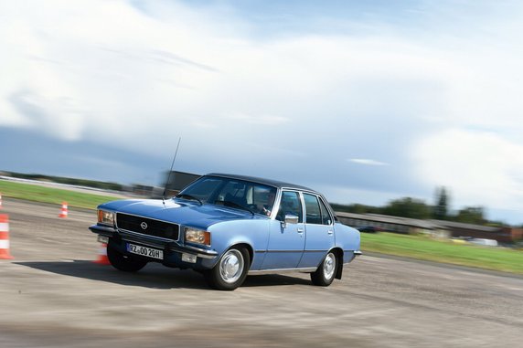 Opel Rekord D 2000 S Berlina