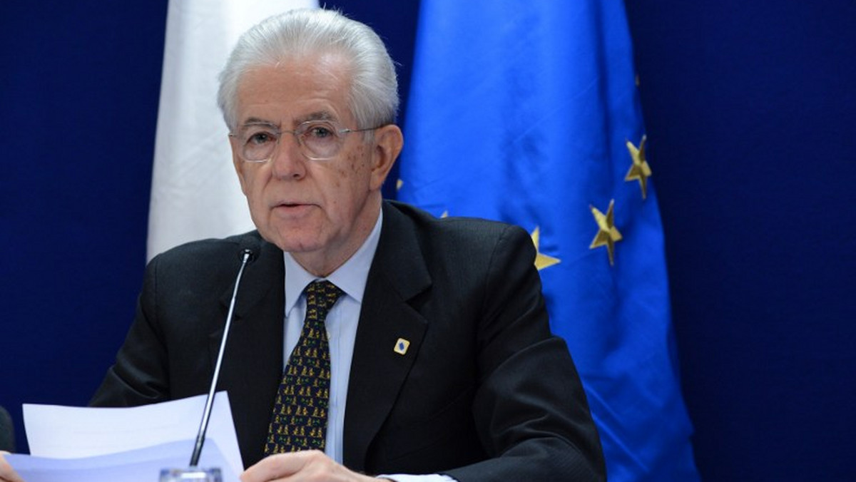 Premier Włoch Mario Monti, który złożył dziś dymisję swego rządu na ręce prezydenta Giorgio Napolitano, wbrew wielu spekulacjom nie zamierza jednak kandydować na szefa rządu w wyborach - twierdzą komentatorzy prasy. Według nich Monti zmienił zdanie.
