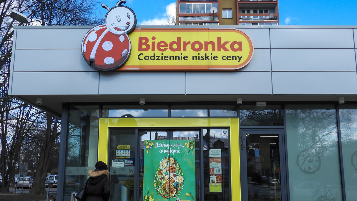 Nowe promocje w Biedronce na Wielkanoc. Co można kupić taniej?