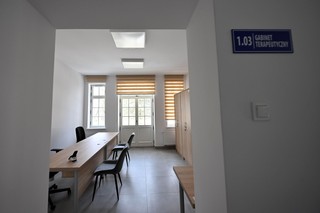 Brutalny atak na lekarkę w Częstochowie. 'Leżała pod kaloryferem, cała we krwi'