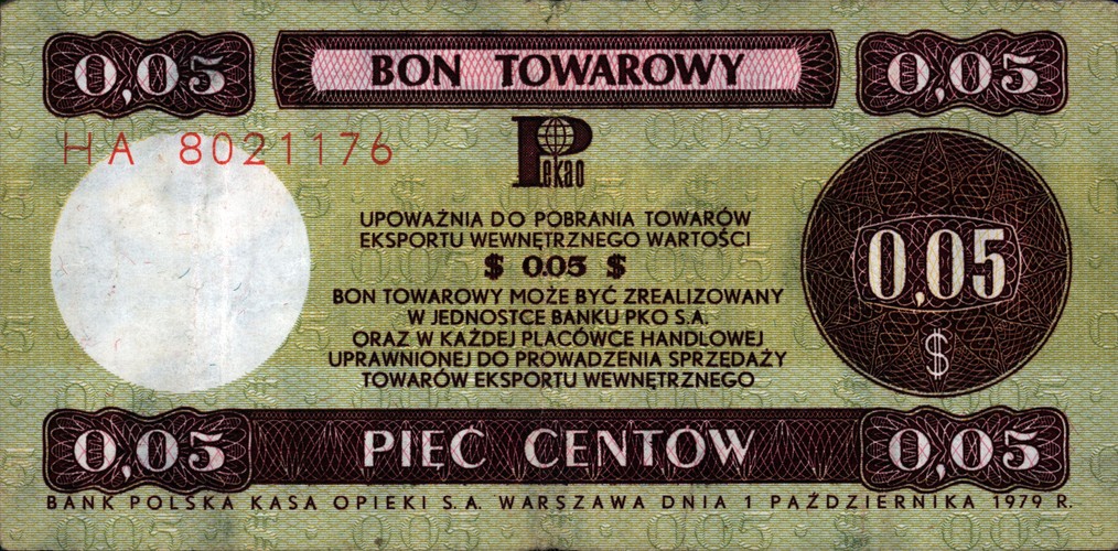 Bony Pekso, czyli tzw. polskie dolary, były stosowane w PRL jako namiastki wymienialnych walut obcych. Choć dziś wydaje się to absurdalne, w czasach komunizmu handel, a w niektórych latach także posiadanie dolarów czy marek, były zakazane. Klienci mogli płacić bonami tylko w specjalnych sklepach, które prowadziły  'sprzedaż towarów eksportu wewnętrznego'.<br> 
Dlaczego powstały? Bony przede wszystkim pomagały państwu przejmować deficytowe waluty wymienialne. Były też wydawane jako namiastka walut osobom, które otrzymywały przekazy pieniężne (wypłaty, spadki, darowizny, renty, emerytury itp.) z USA i Europy Zachodniej.Przeciętna pensja w czasach PRL-u przeliczona wg kursu czarnorynkowego wynosiła od 15 do 40 dolarów.
W końcówce lat 70. i w następnej dekadzie powszechne były gazetowe anonse typu 'bony kupię' albo 'bony sprzedam' często umieszczane przez handlarzy walutą. Ogłoszenia 'z powodu wyjazdu bony kupię' - teoretycznie zupełnie bez sensu, bo poza PRL bony były bezwartościowe - eufemistycznie sygnalizowały gotowość kupna dewiz.