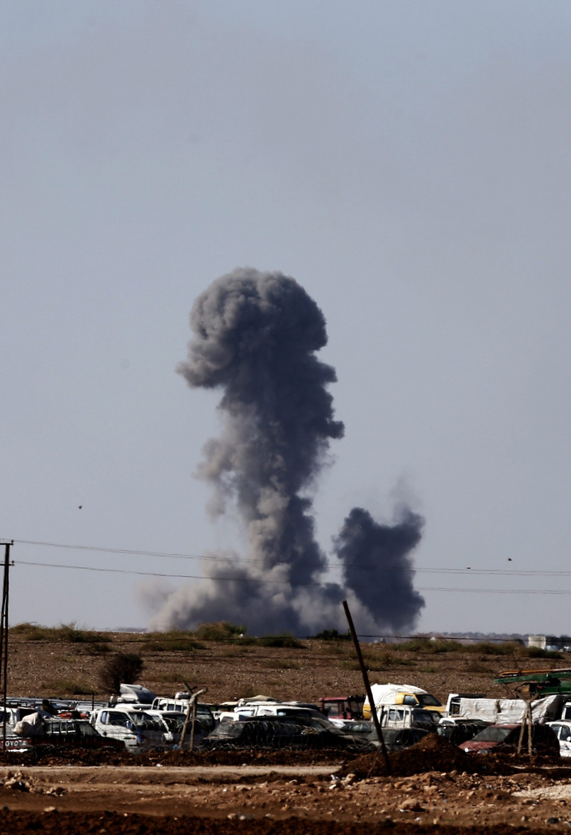 Islamscy fanatycy starali się od trzech tygodni szturmem wedrzeć do Kobane