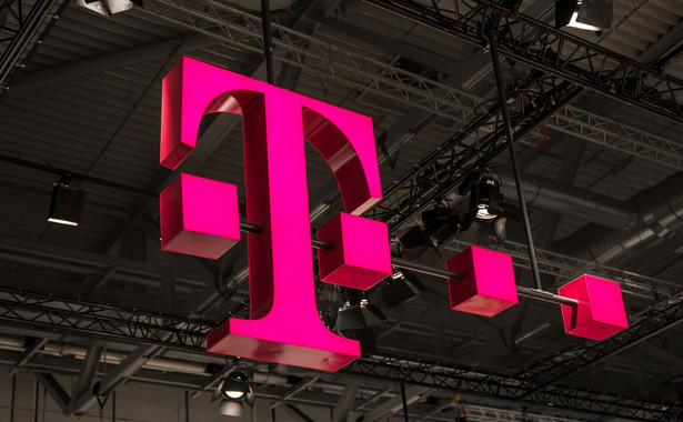 Awaria w T-Mobile. Wielki pożar na Annopolu, gdzie mieszczą się call center i data center firmy