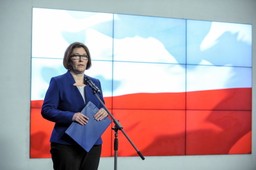 Rzeczniczka PiS do PO: Czy opozycja podwyższy wiek emerytalny i zlikwiduje 500 plus?