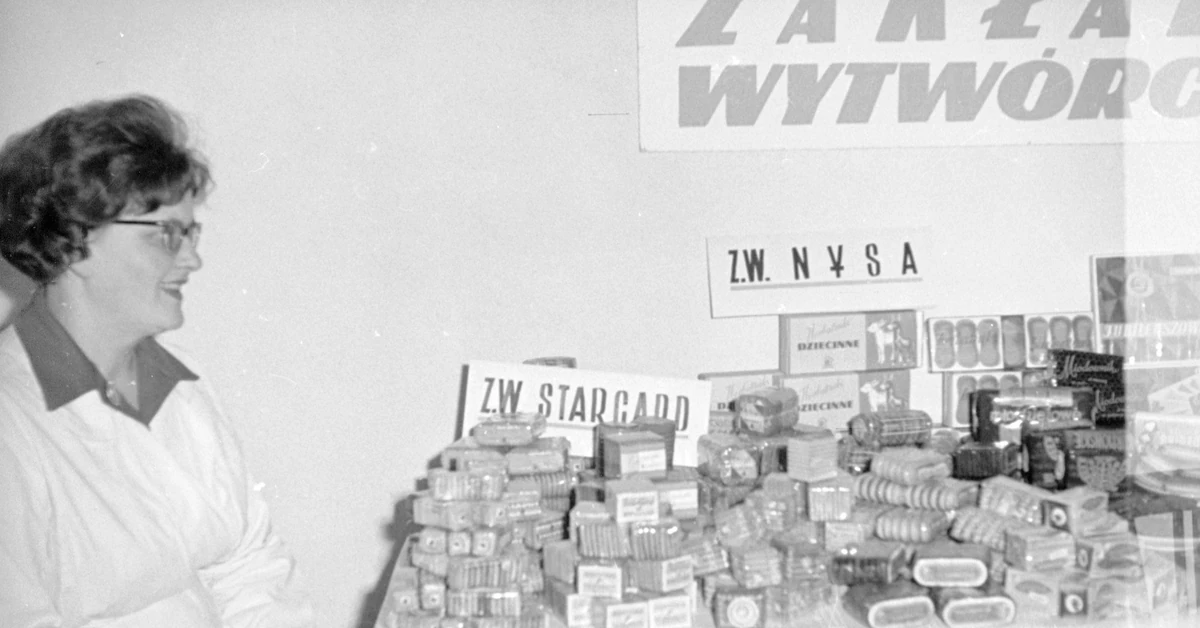 Słodki i nostalgiczny QUIZ o słodyczach z PRL. Na dwa pytania odpowie każdy