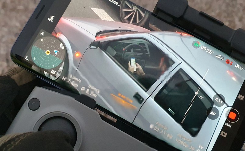 Dron policji zauważy nawet zabawę telefonem