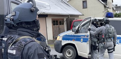 Planowali zamach stanu w Niemczech. Dziesiątki osób zatrzymanych w wielkiej akcji policji [ZDJĘCIA]