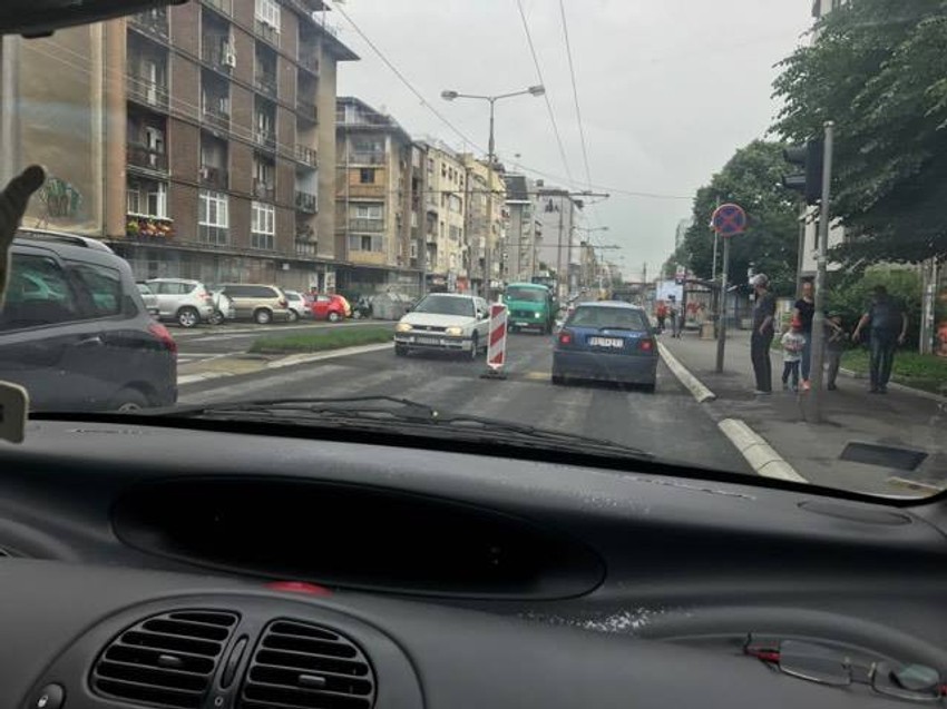 Kolone nisu velike, ali znatno utiču na saobraćaj.