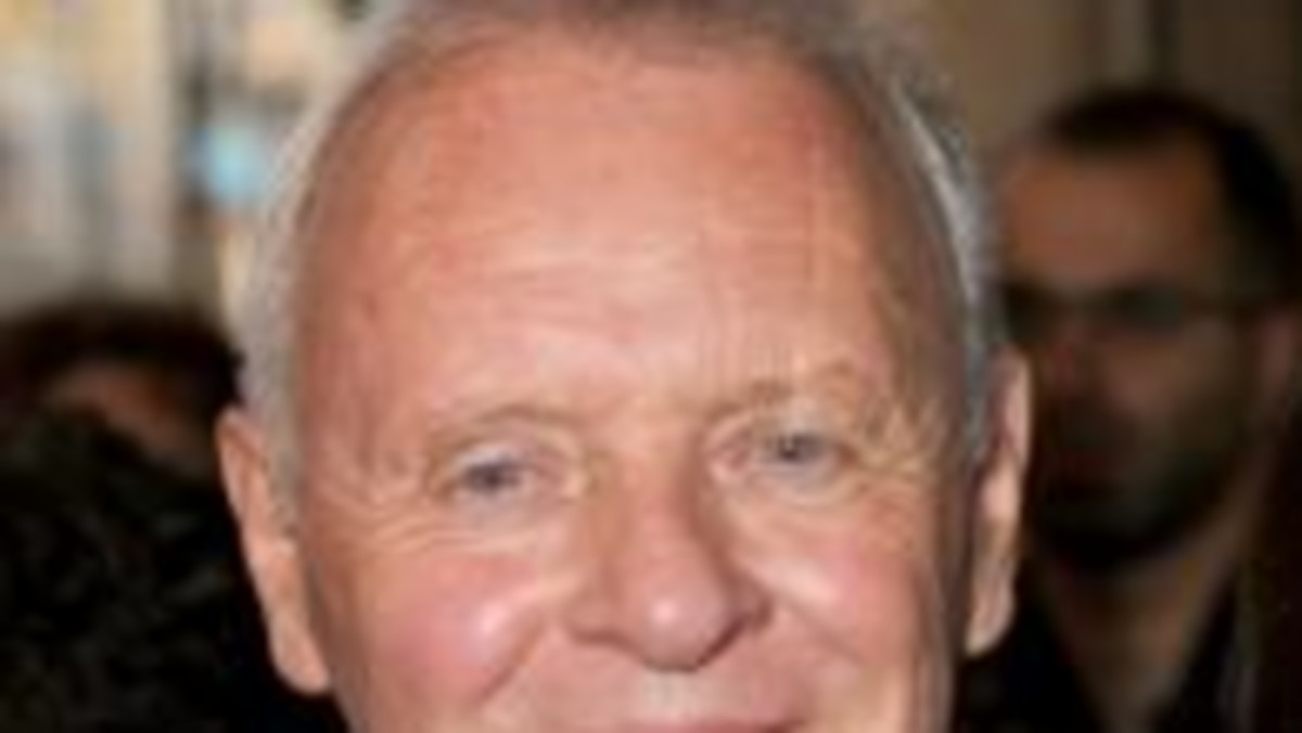 Anthony Hopkins schudł do tego stopnia, że musiał wymienić zawartość całej swojej garderoby.