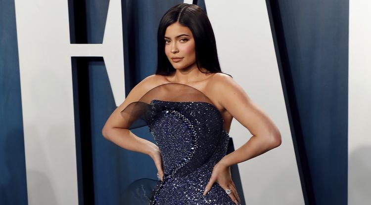 Kylie Jenner új hobbit talált a karanténban