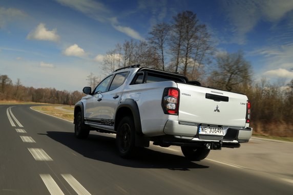 Mitsubishi L200 Stark 2022