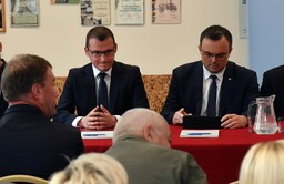 Ostrowice zostaną podzielone między jedną lub dwie gminy. Powód? Jest to najbardziej zadłużona gmina w Polsce