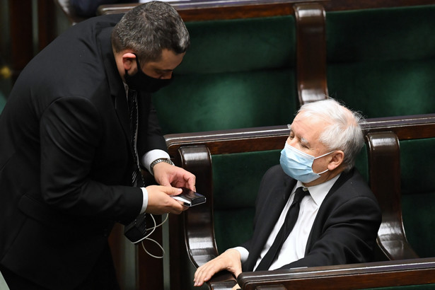 Kaczyński: Zwycięstwo Trzaskowskiego lub Sikorskiego w wyborach to paraliż państwa