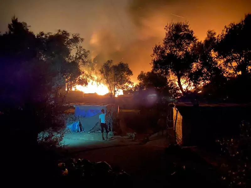 Pożar pochłonął największy europejski obóz dla uchodźców – Moria na Lesbos