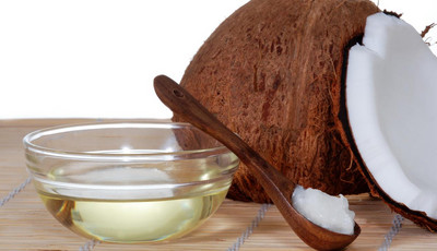 Olej kokosowy nierafinowany - właściwości, skład, zastosowanie. Wady i  zalety nierafinowanego oleju kokosowego