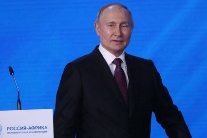 Putin obiecuje darmowe zboże afrykańskim sojusznikom. Wcześniej zaatakował ukraińskie porty