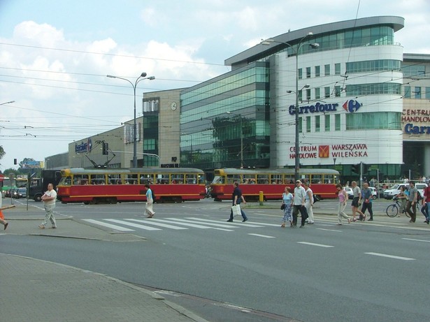 Z ulic stolicy znikną kanciaste i ciasne tramwaje