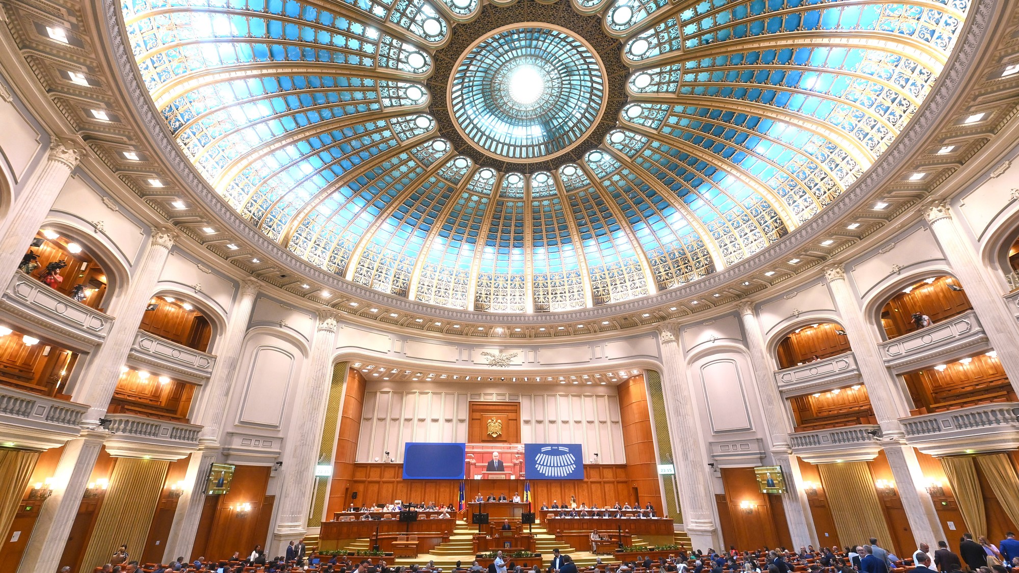 Rumunský parlament.