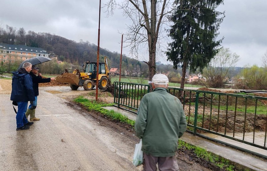 MUP: Trenutno nema potrebe za evakuacijom stanovništva u Mačvanskom okrugu