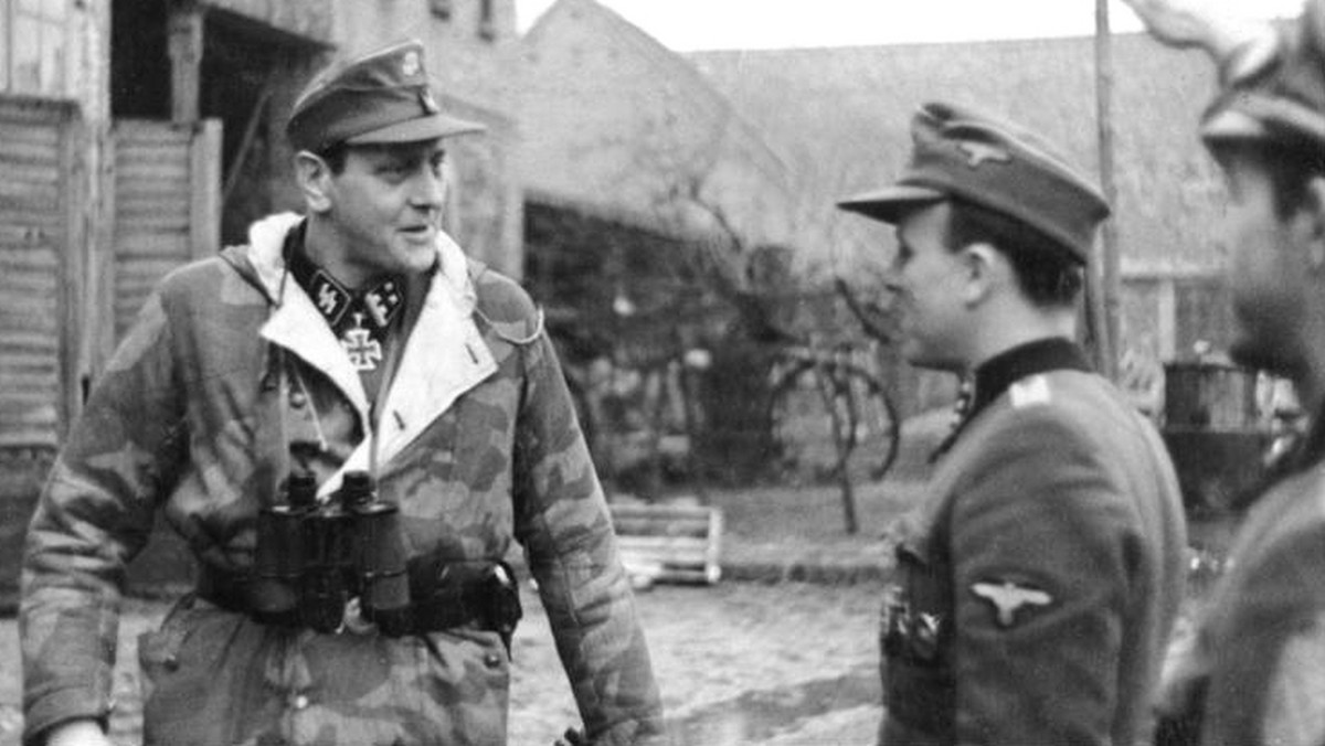 Otto Skorzeny, jeden z najbardziej zaufanych współpracowników Adolfa Hitlera, jego człowiek do zadań specjalnych, po wojnie współpracował z izraelskimi służbami specjalnymi. Jako agent Mosadu nie tylko torpedował egipski program rakietowy, ale także zabijał. Nieznane powojenne losy Skorzenego opisuje izraelski "Haarec".