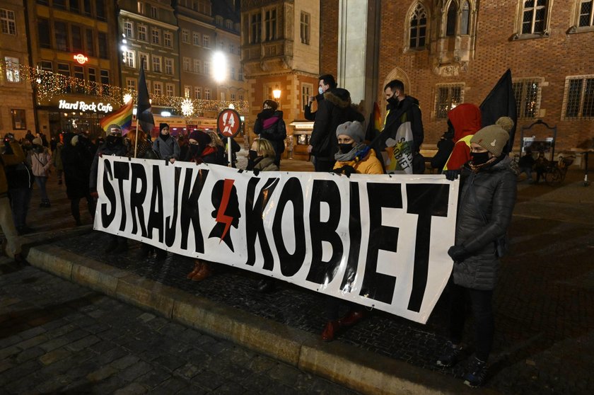 Protesty Strajku Kobiet po zaostrzeniu prawa aborcyjnego