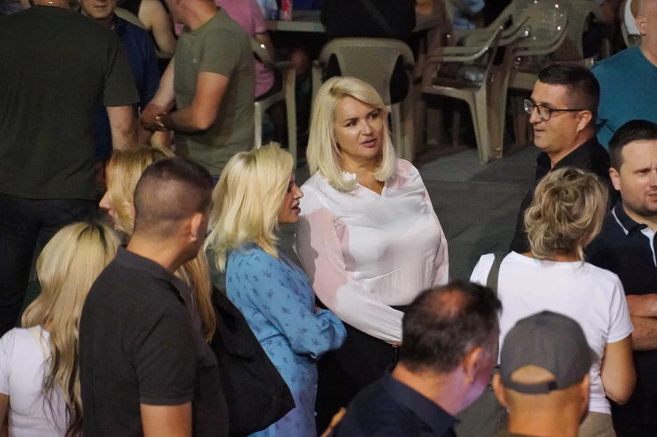 Ministri u Vladi i predstavnici SNS