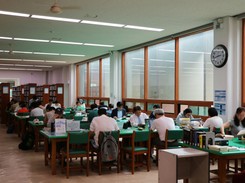 Najbardziej wymagające szkoły na świecie? Duża rywalizacja między uczniami