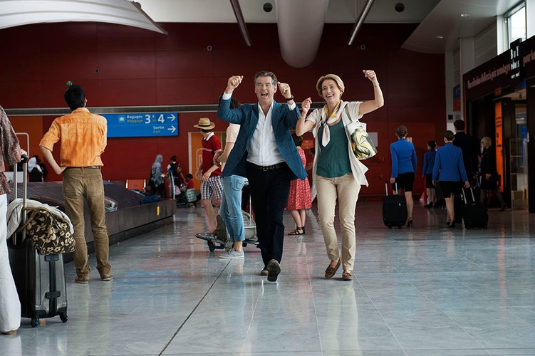 Pierce Brosnan i Emma Thompson w 'Riwierze dla dwojga'