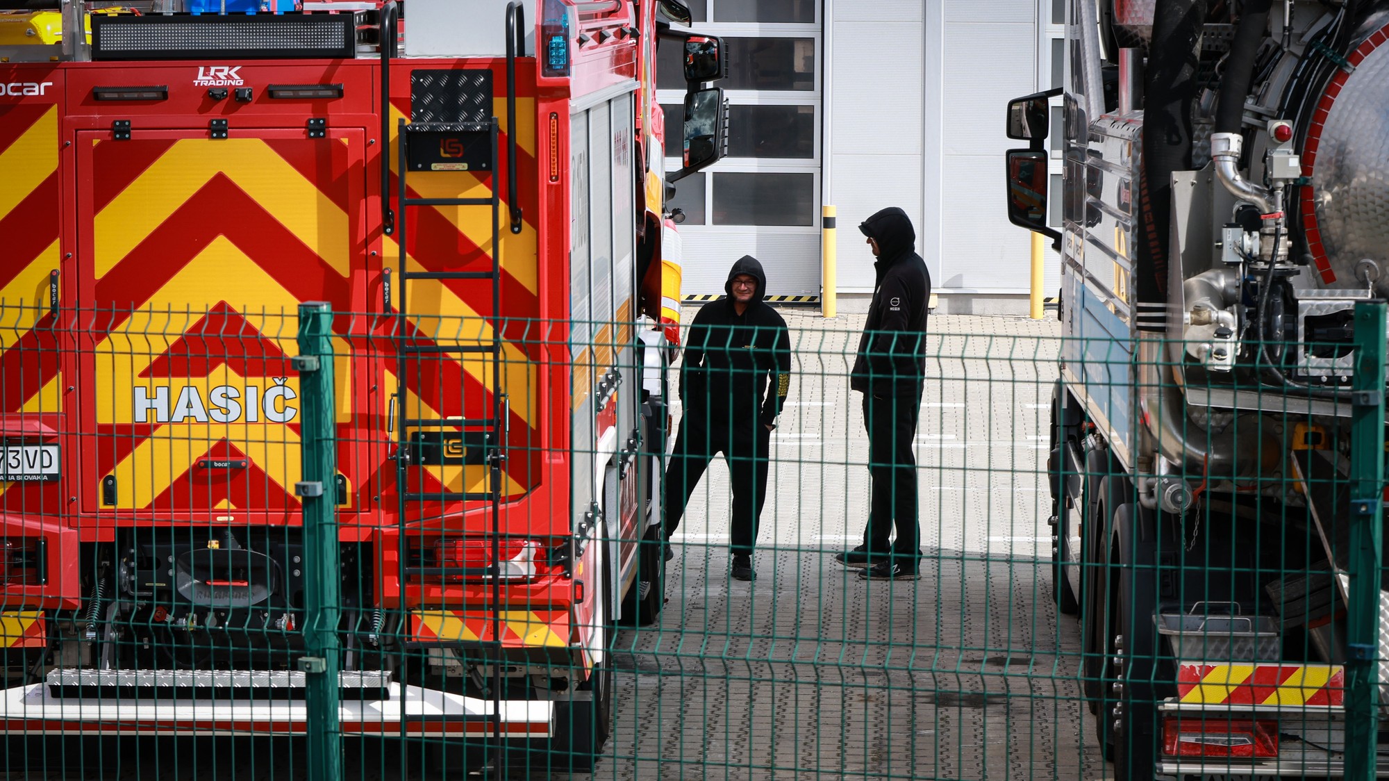 Polícia údajne zasahuje pri ďalšom hasičskom vozidle z kontroverznej zákazky