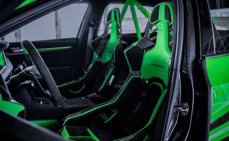 Volkswagen Golf R Hurricane