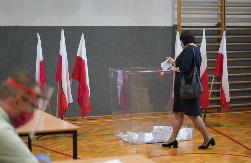 Coraz więcej doniesień o nieprawidłowościach