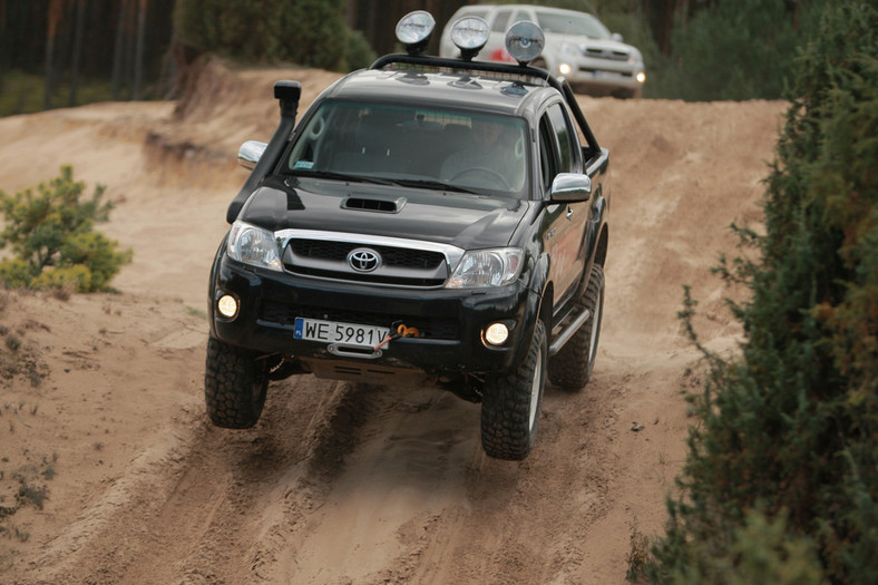 Toyota Hilux: auto dla leśnika i miłośnika terenu