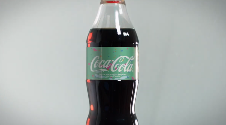 A Földközi-tenger műanyag szemetéből készít palackokat a Coca-Cola