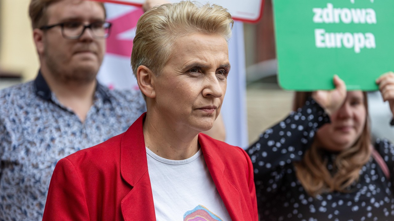 Joanna Scheuring-Wielgus uderza w Szymona Hołownię. "Zagrywki chłopców w piaskownicy"